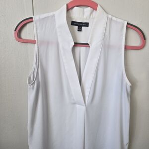 Banana Republic Women's White Sleeveless Blouse Size Small